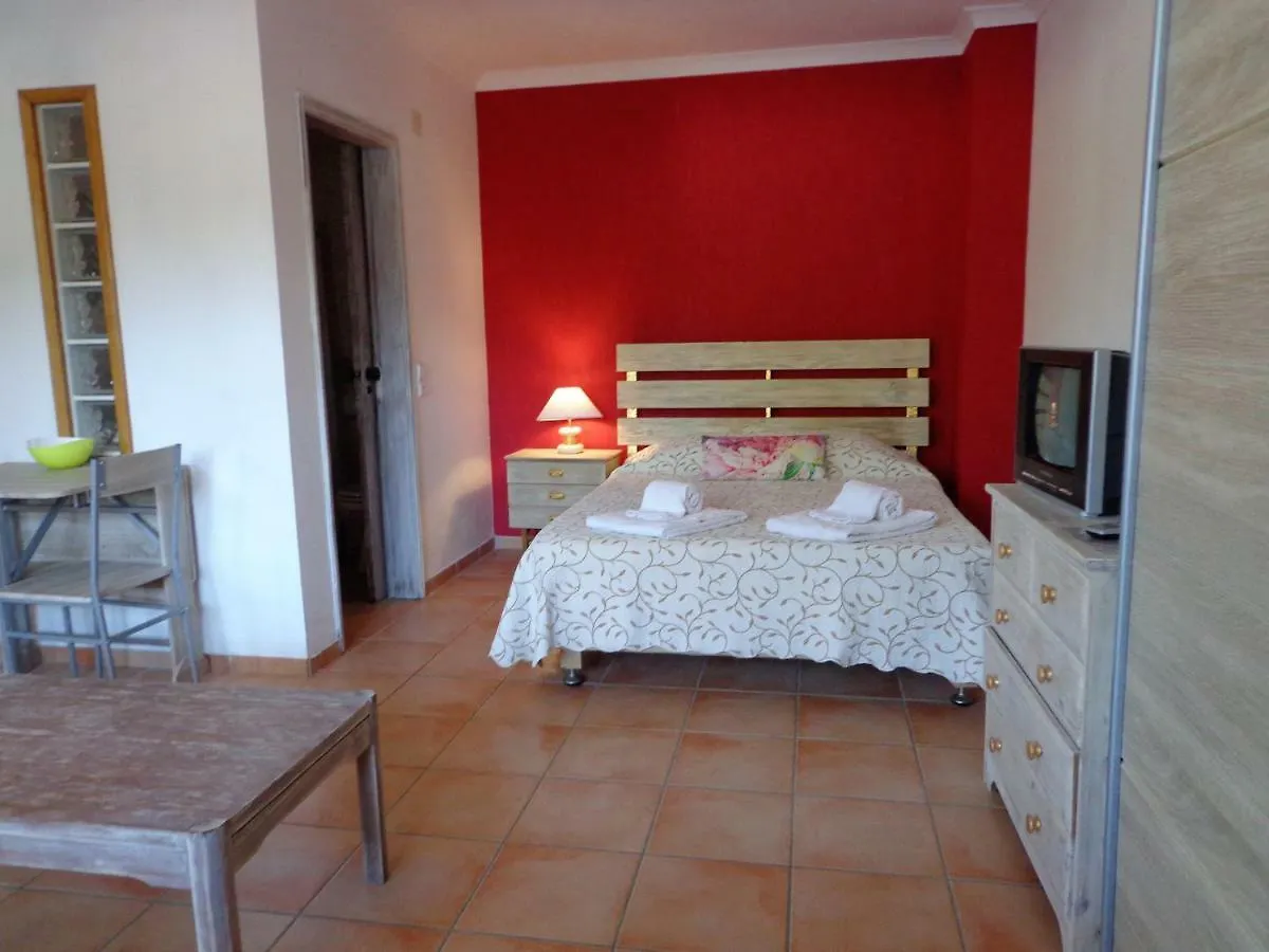 Guest house Suite Golfinho Lagos